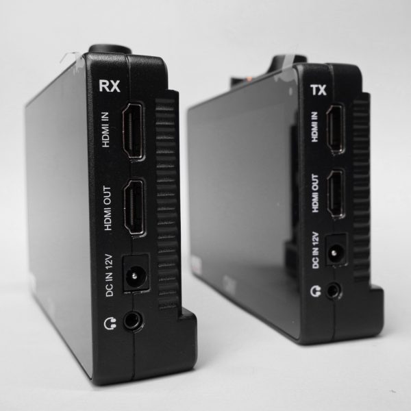 Swift Z RX TX sides close up 1500px CVW Swift Z - Wireless 5.5-in Touch-screen Monitor Transmitter and Receiver Kit - Image 4